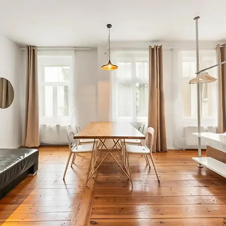 Mooeve Friedrichs Studios Berlin Exterior foto
