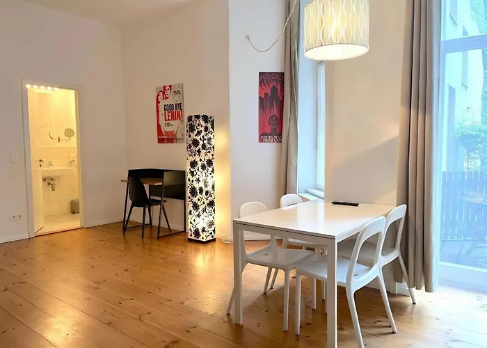 Mooeve Friedrichs Studios